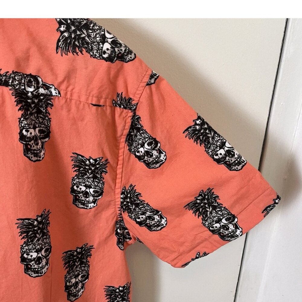 Pineapple Skull Button Down Shirt XL Coral Tropical Novelty Vacation Party - Picture 15 of 16